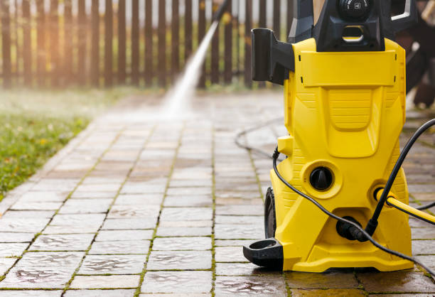  Manche Village, CA Pressure Washing Pros